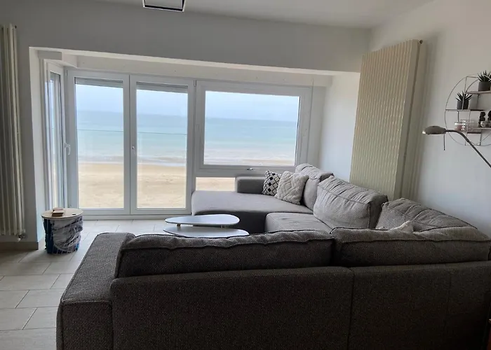 Appartement Vue Sur Mer - Splendide Localisation!